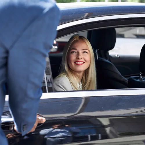 chauffeur taxi service aux entreprises